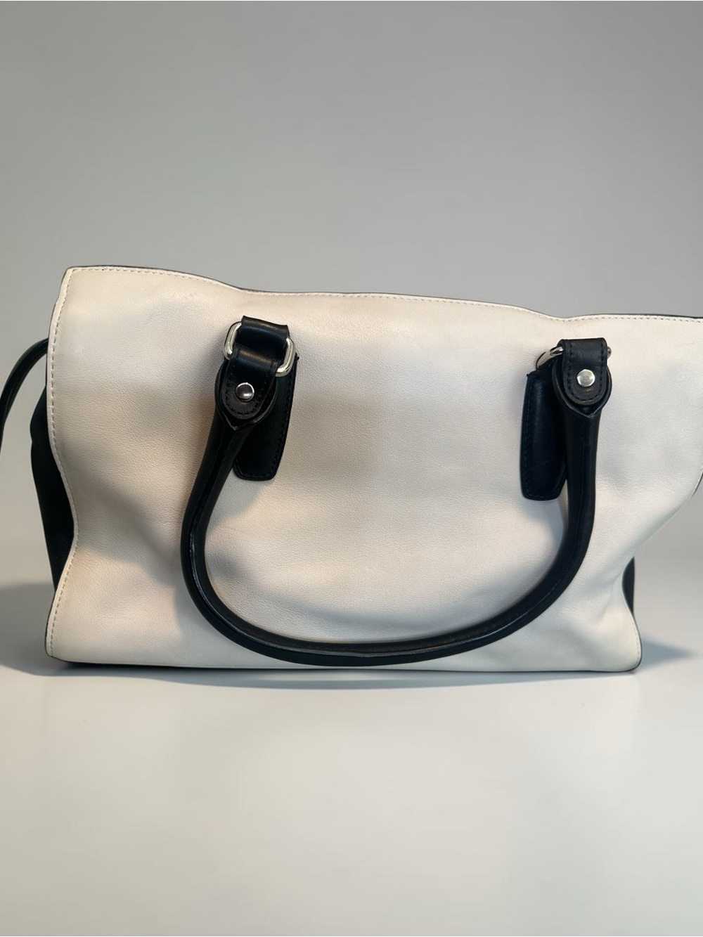 Coach Chelsea carryall satchel in two tones - Picture 3 of 8